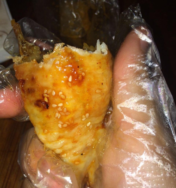 秘制鸡翅包饭
